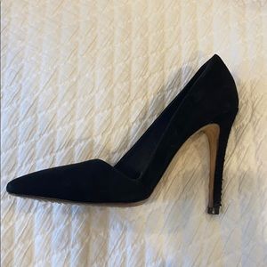 Alice and Olivia black heels